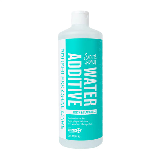 Skout’s Honor fresh and flavorless pet water additive bottle for dogs and cats dental care
