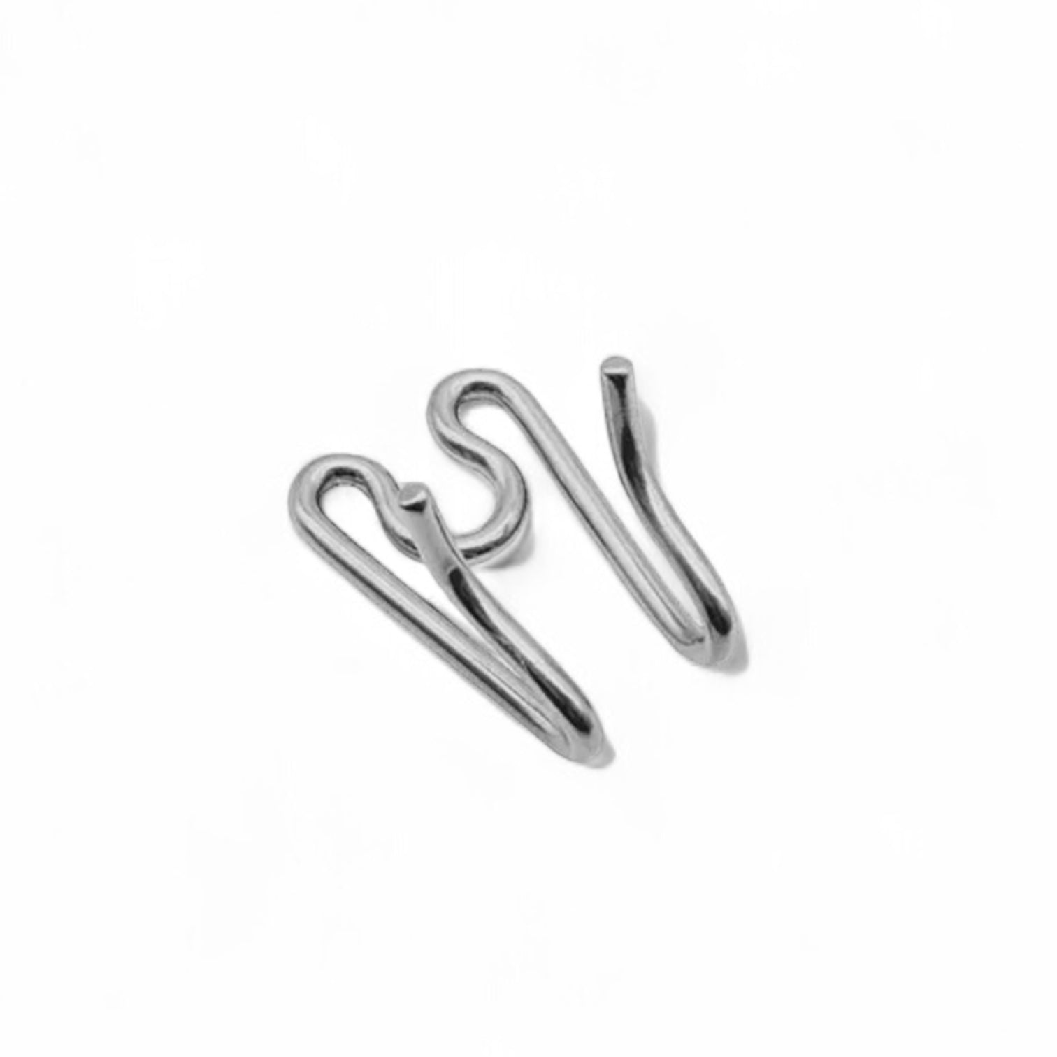 a stainless steel herm sprenger prong collar link